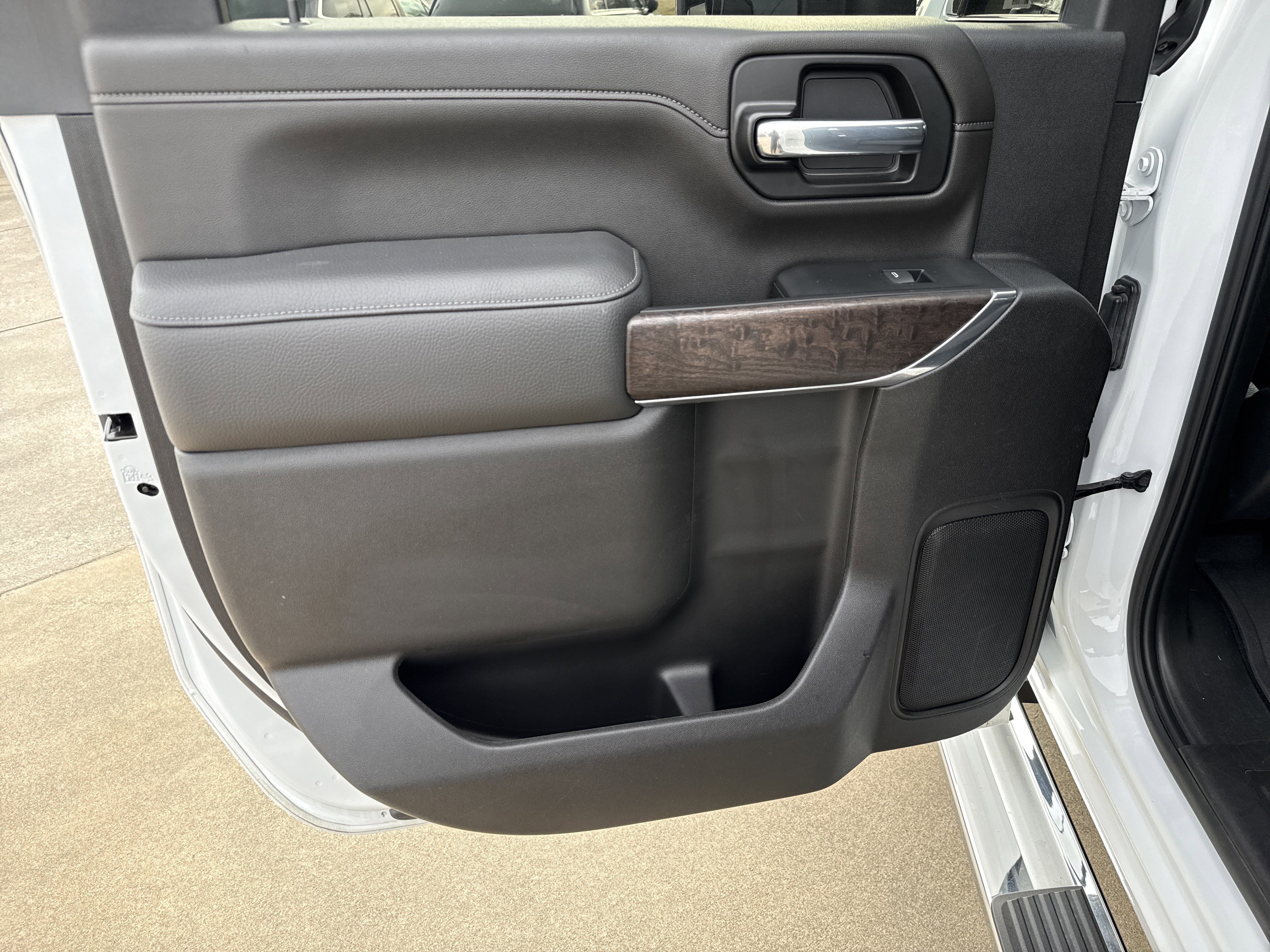 Certified 2022 GMC Sierra 2500 Denali image 22