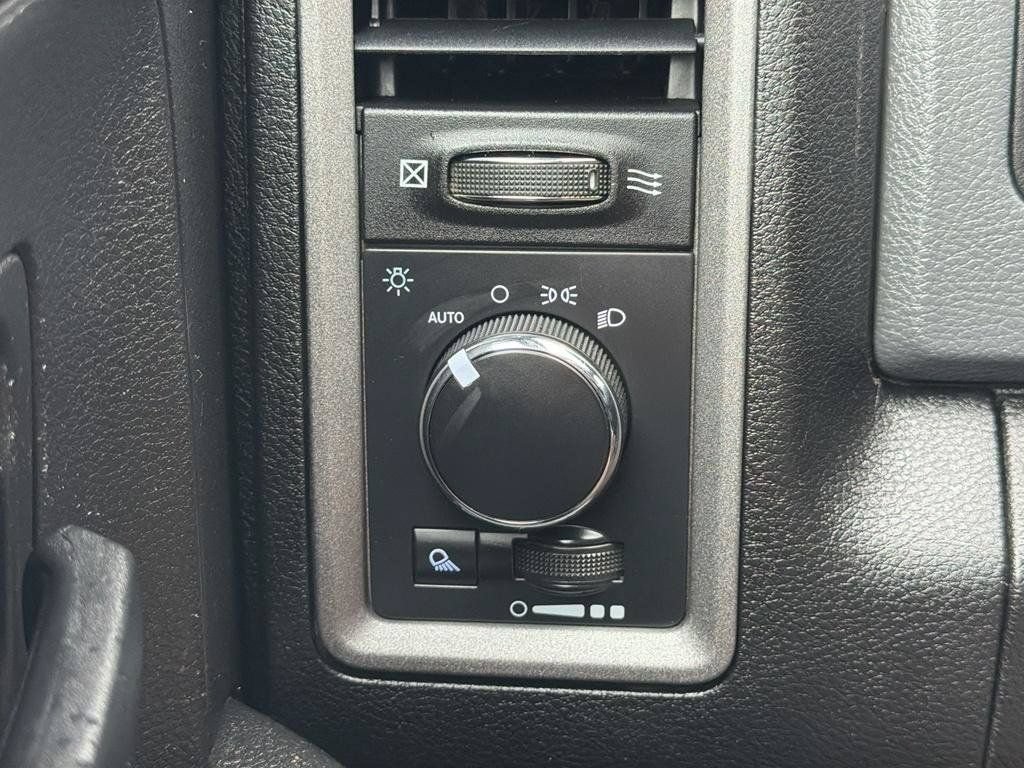 Used 2018 RAM 3500 Tradesman w/ Popular Equipment Group AWD/4WD image 12