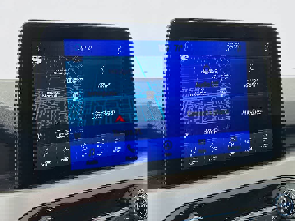 Certified 2020 Ford Escape SE image 16