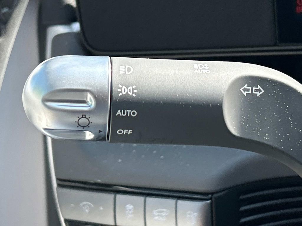 New 2025 Hyundai Ioniq 5 SEL image 32
