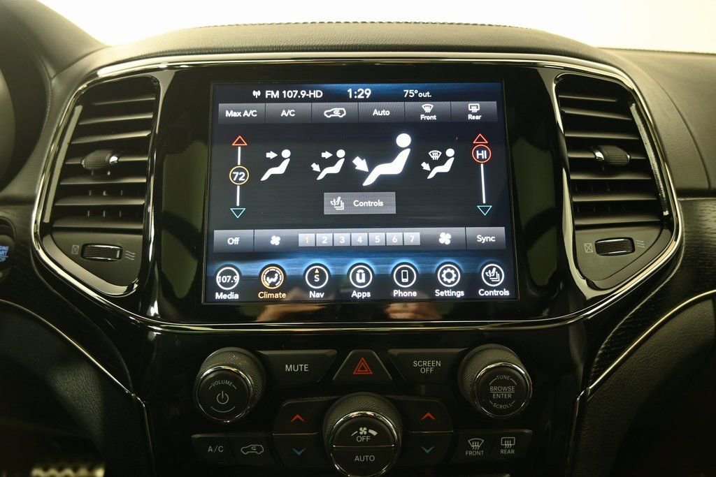 Used 2020 Jeep Grand Cherokee High Altitude image 28