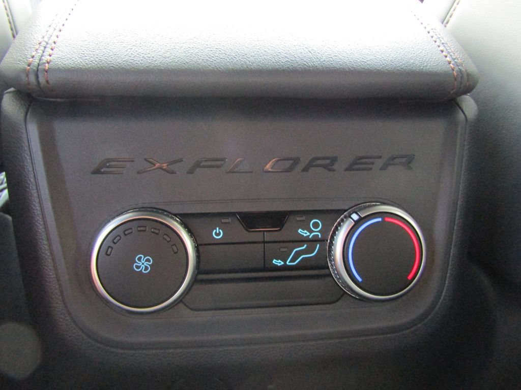 New 2027 Ford Explorer Active w/ Active Comfort Package AWD/4WD image 39