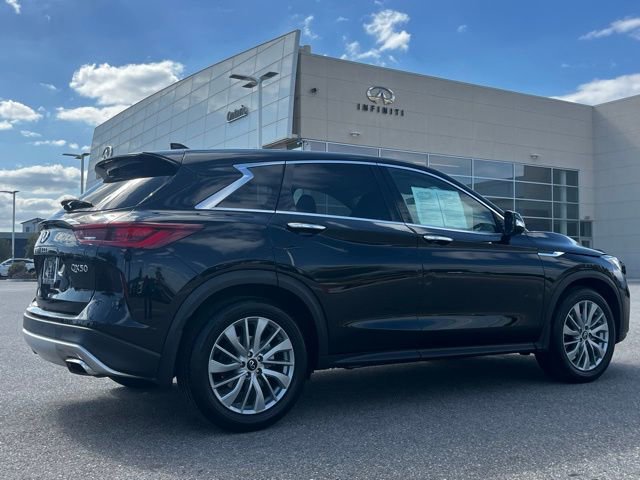 Certified 2023 INFINITI QX50 Pure FWD image 5