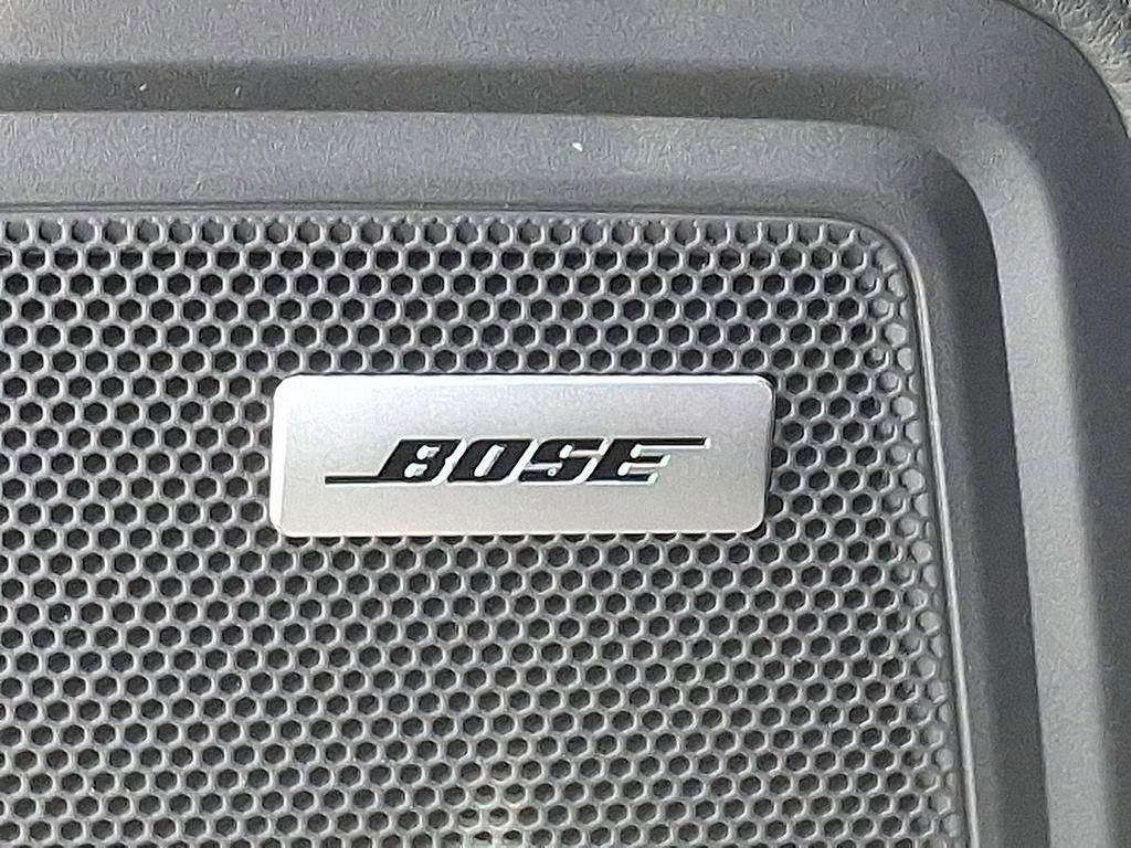 Used 2025 Porsche Macan image 23