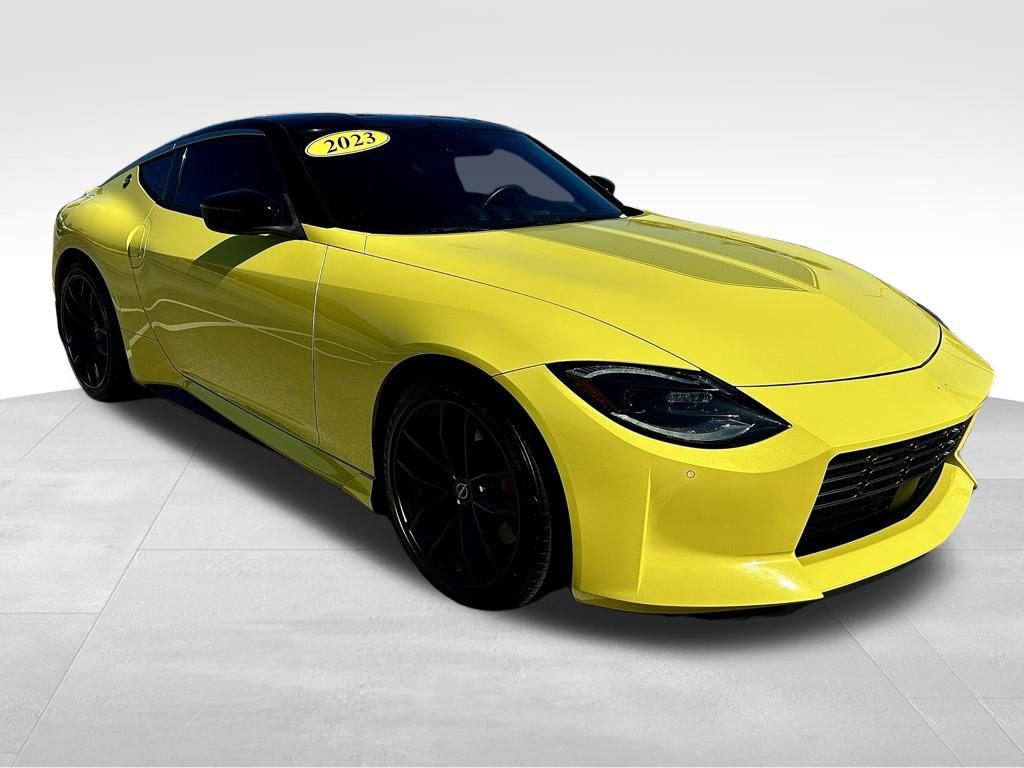 Certified 2023 Nissan Z Performance w/ Floor Mat Package (L93) image 12