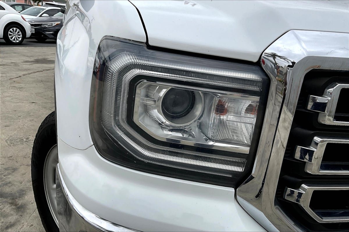 Used 2018 GMC Sierra 1500 2WD Regular Cab image 23