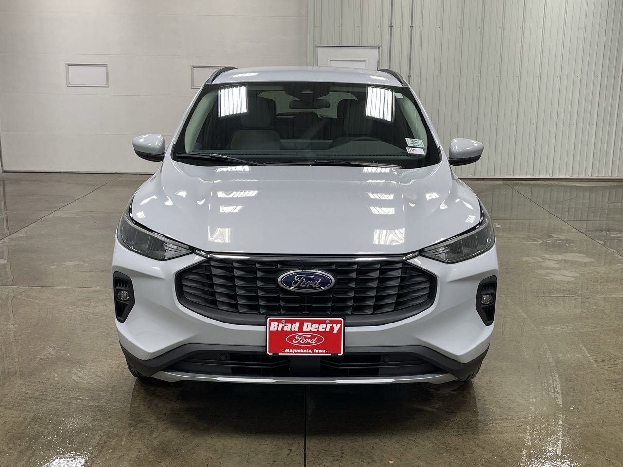 New 2025 Ford Escape SE w/ Class II Trailer Tow Package image 6