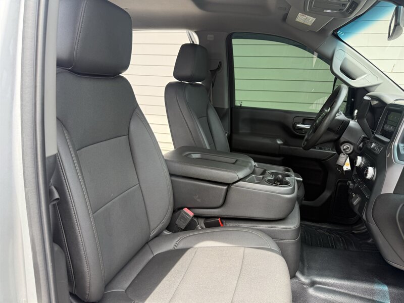 Used 2022 GMC Sierra 3500 Pro w/ Convenience Package AWD/4WD image 15