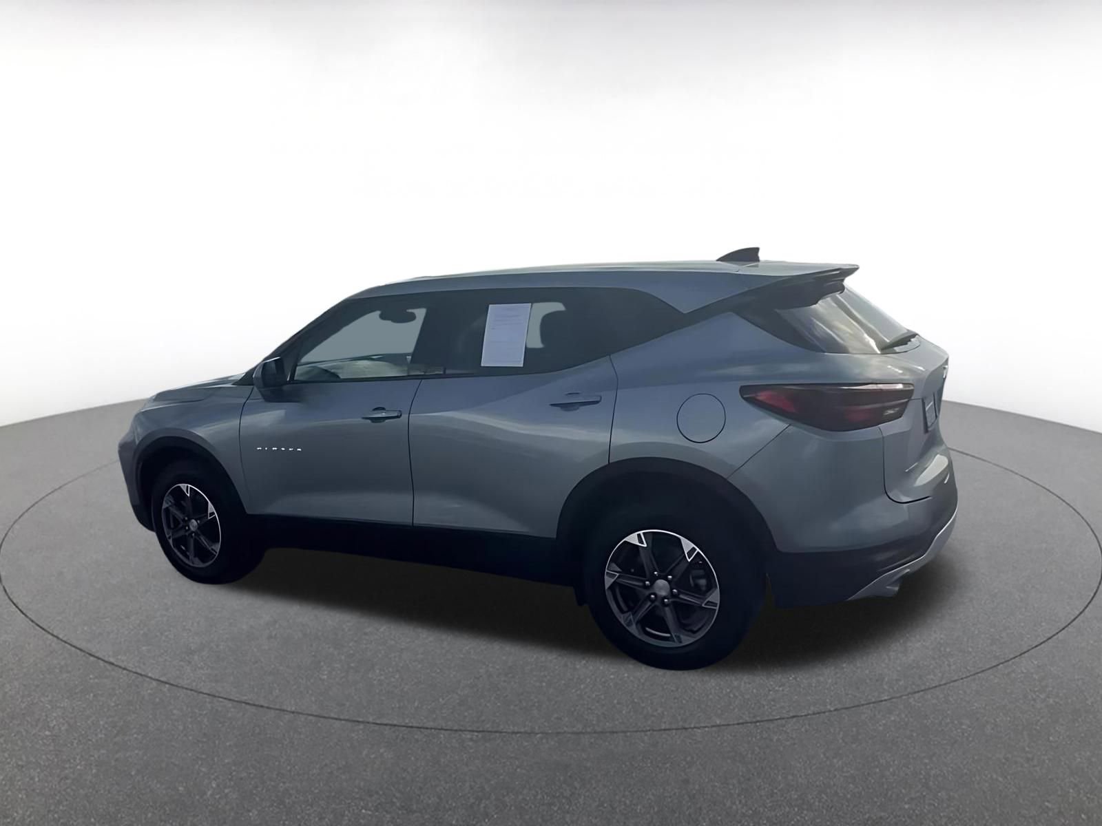 Used 2025 Chevrolet Blazer LT image 10