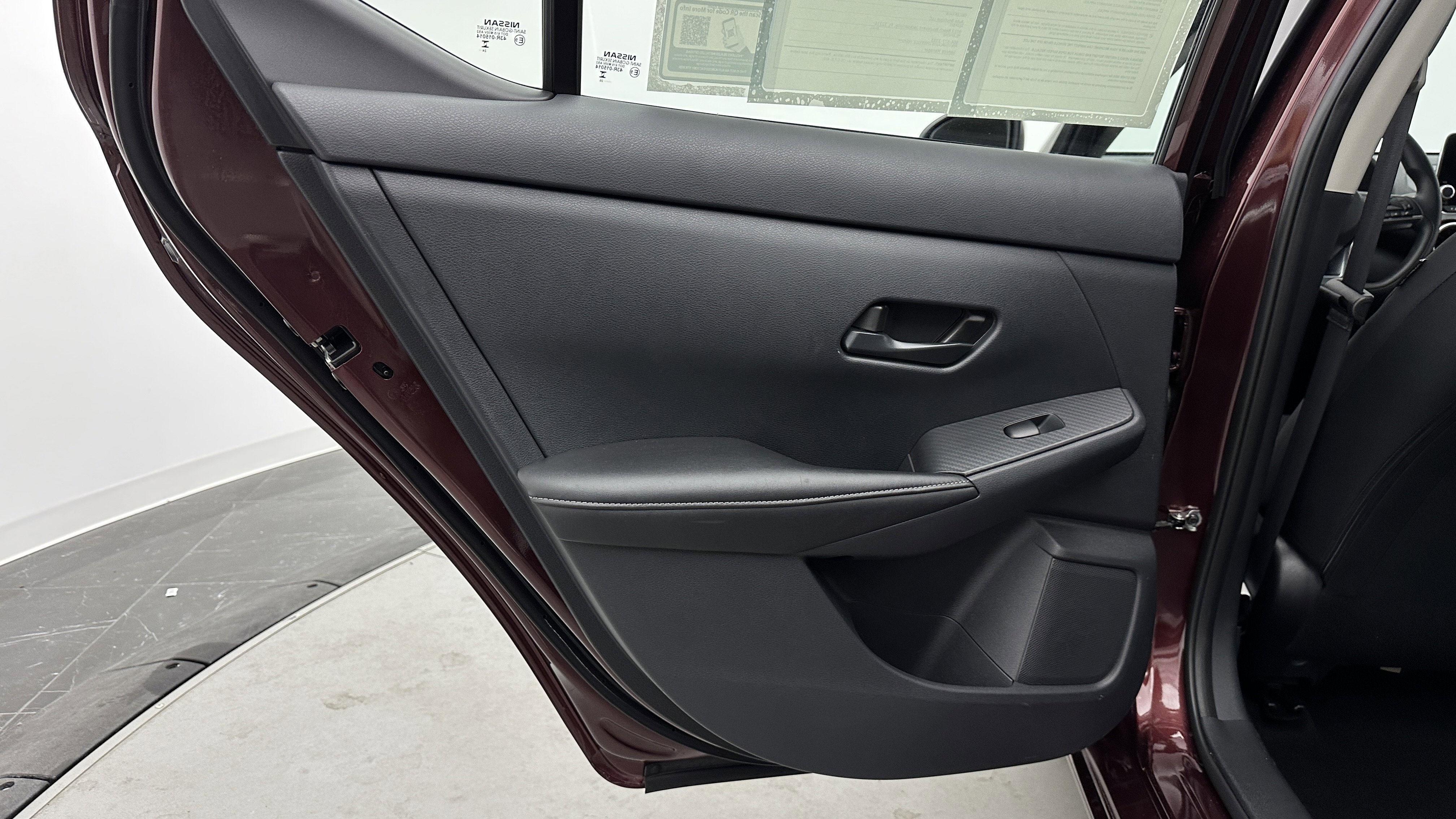 Used 2025 Nissan Sentra SV image 25