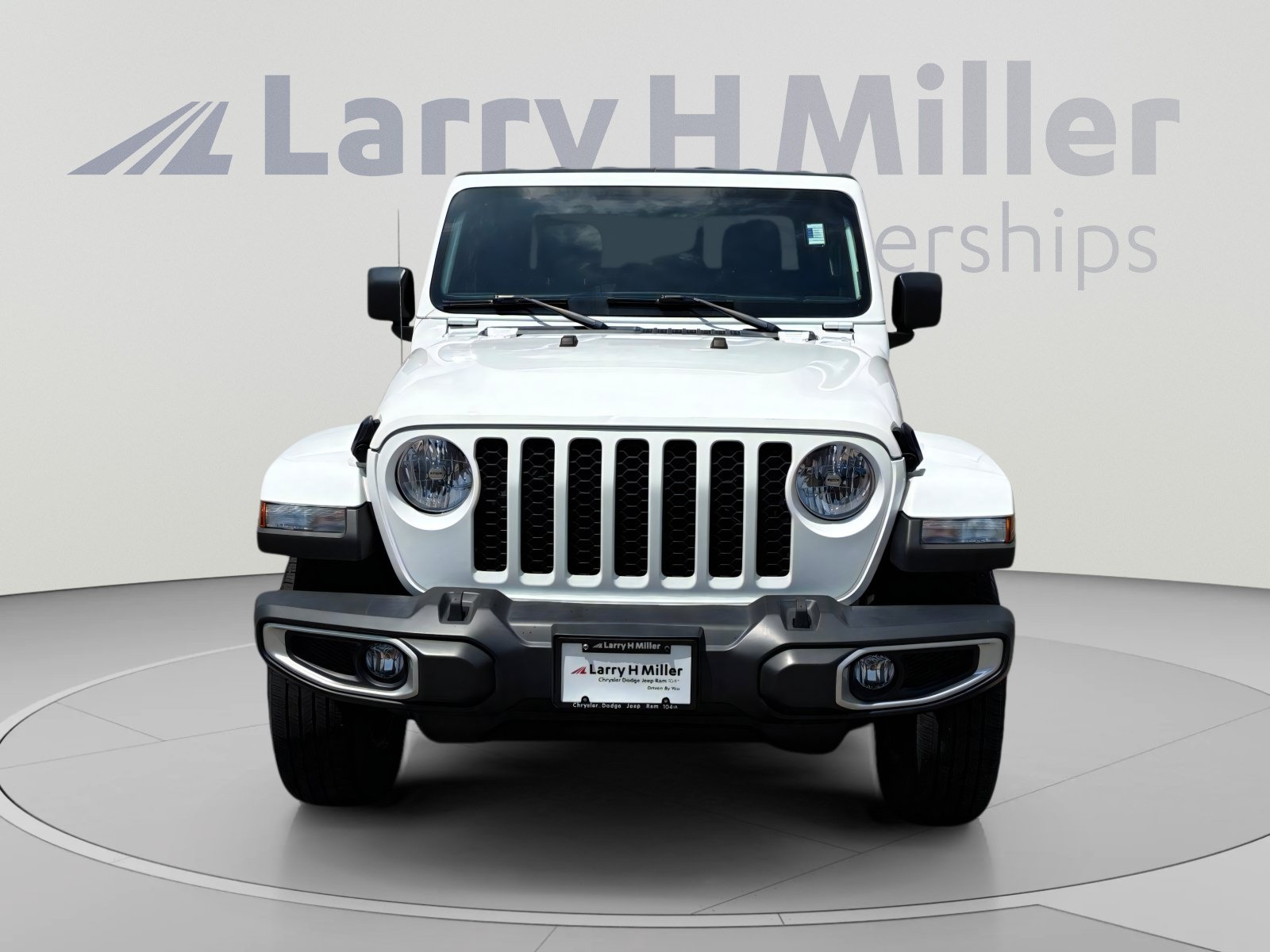 Used 2023 Jeep Gladiator Sport AWD/4WD image 9