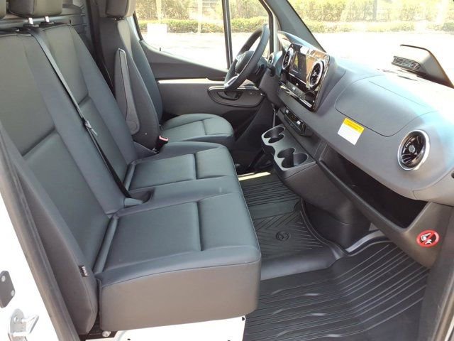 New 2026 Mercedes-Benz Sprinter 2500 image 17