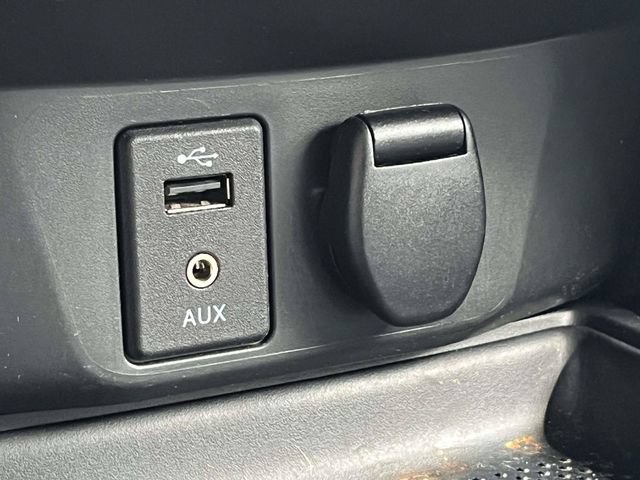 Used 2016 Nissan Rogue S FWD image 29