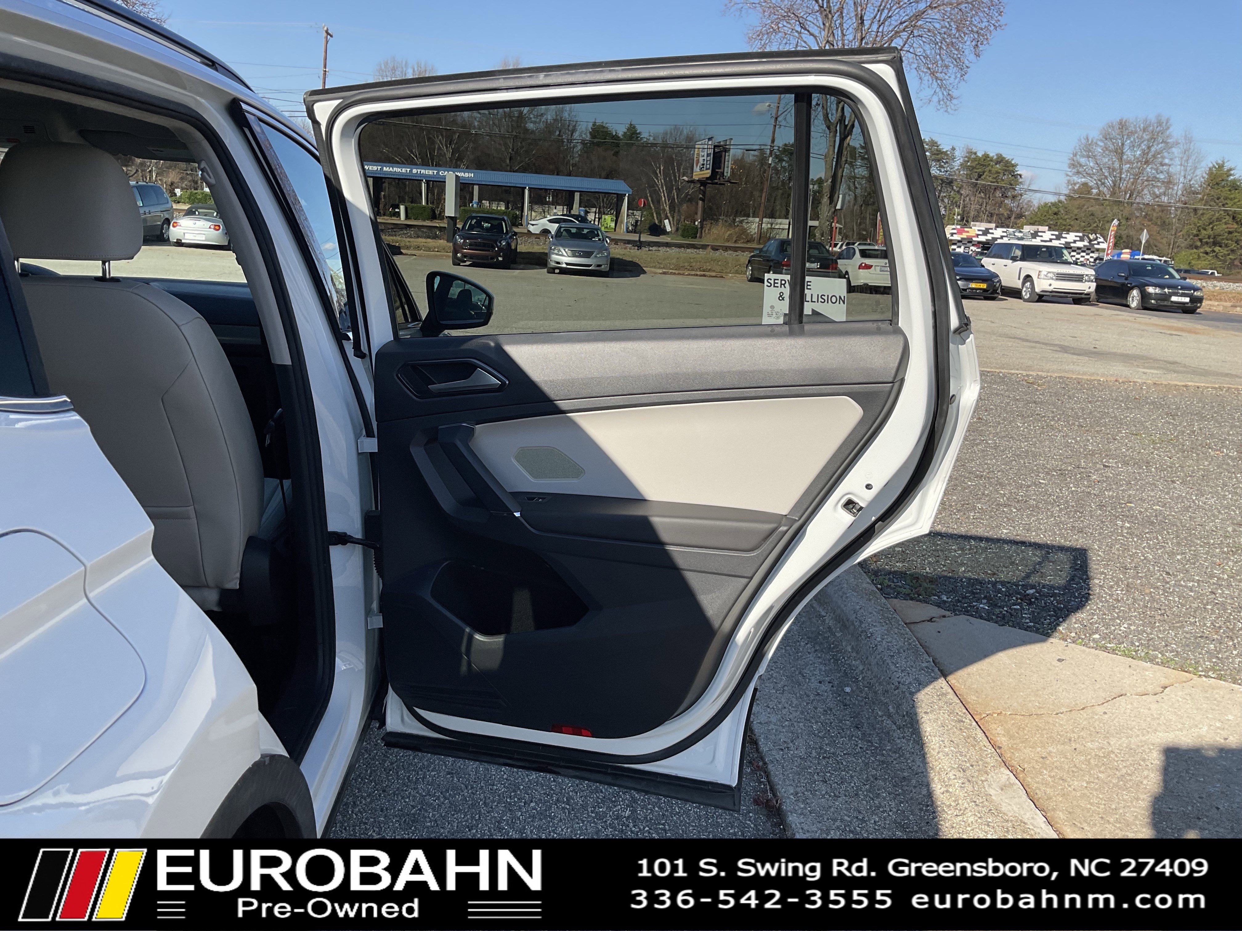 Used 2018 Volkswagen Tiguan SE image 15