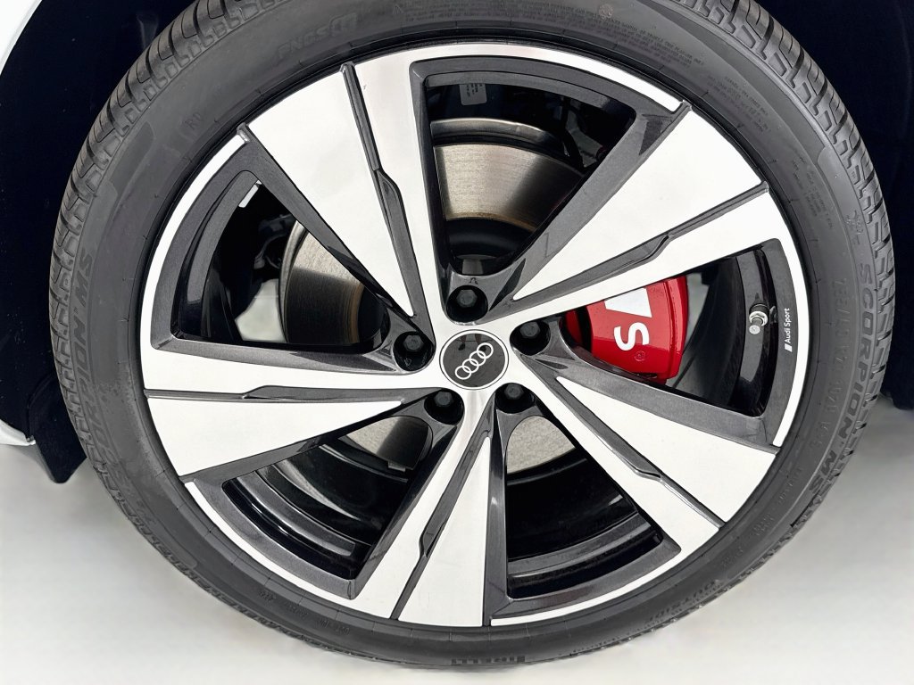 New 2026 Audi SQ5 Premium Plus AWD/4WD image 29