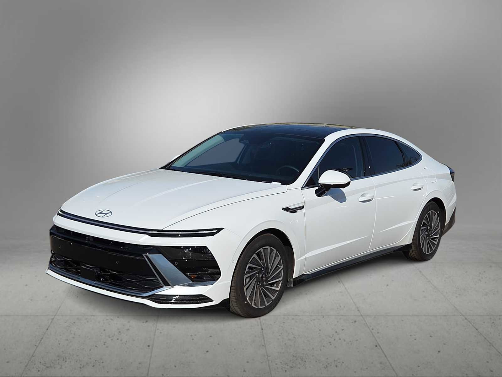 New 2025 Hyundai Sonata Limited image 4