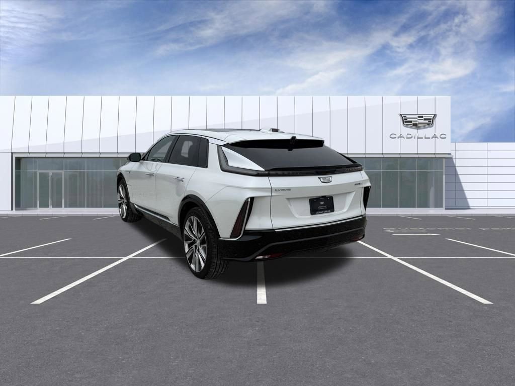 Certified 2024 Cadillac Lyriq Luxury w/ LPO, Floor Liner Package AWD/4WD image 11