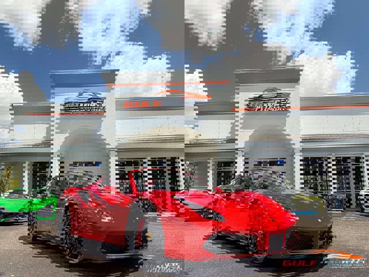 Used 2018 Ferrari 488 Spider image 1