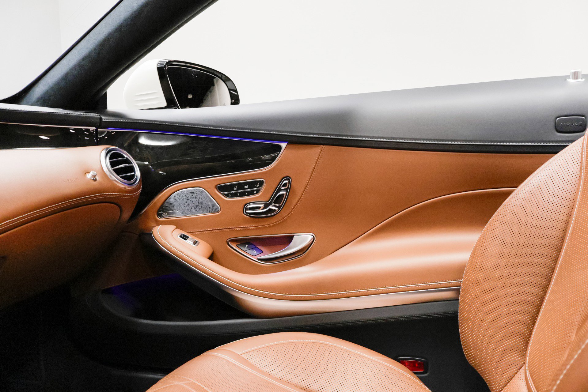 Used 2017 Mercedes-Benz S 550 Cabriolet w/ Sport Package image 35