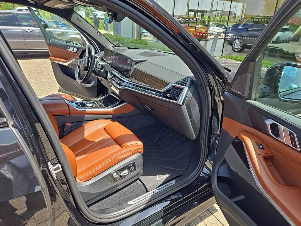 Used 2024 BMW X5 xDrive40i w/ Executive Package AWD/4WD image 20