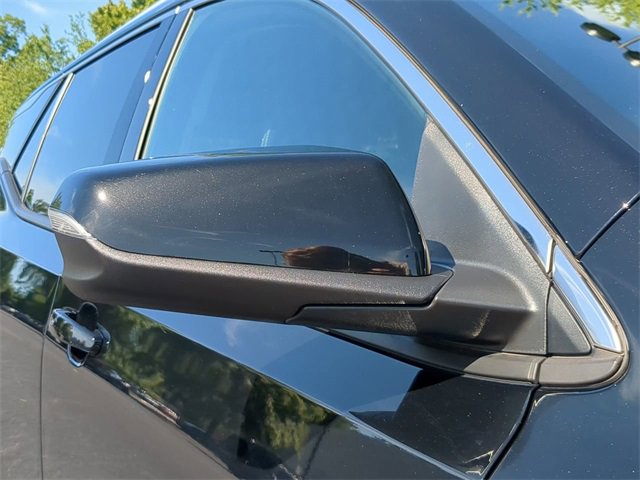 Used 2023 GMC Terrain SLT image 11