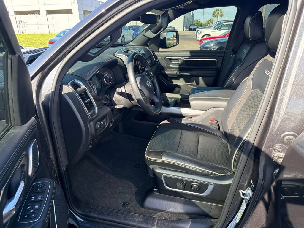 Used 2024 RAM 1500 Laramie AWD/4WD image 7