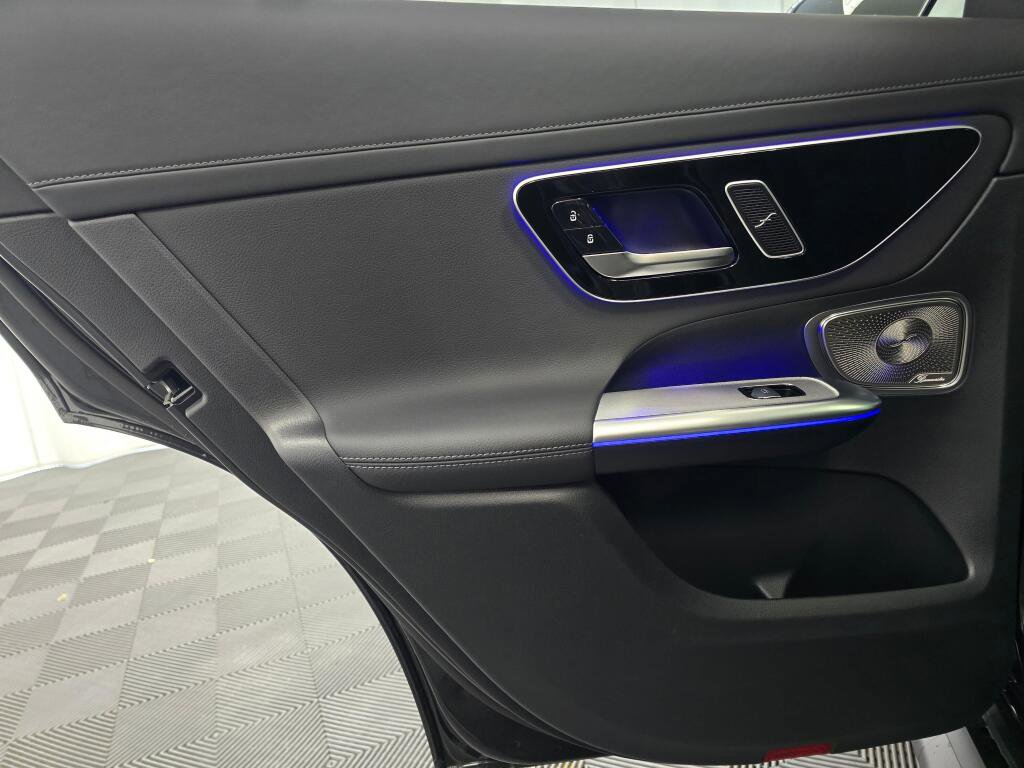 New 2026 Mercedes-Benz GLC 300 4MATIC image 19