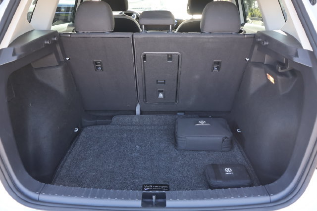 Certified 2023 Volkswagen Taos S FWD image 18