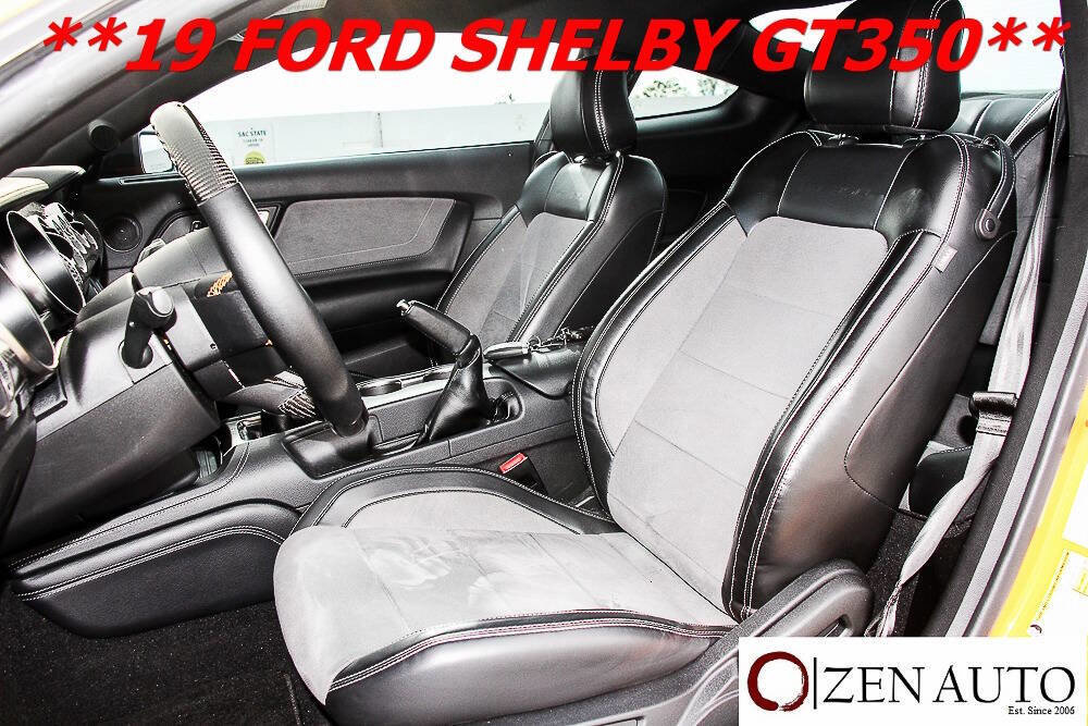 Used 2019 Ford Mustang Shelby GT350 w/ Technology Package image 31