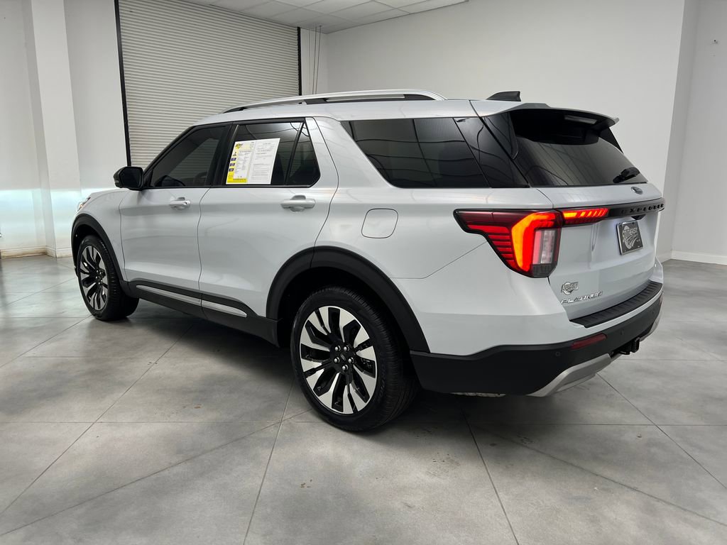 Used 2025 Ford Explorer Platinum w/ LUX Leather Package AWD/4WD image 5