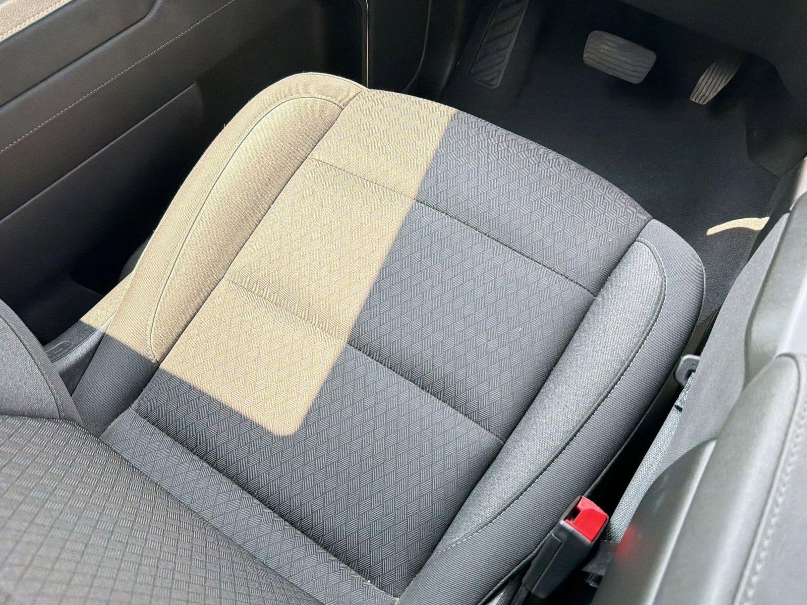 Used 2024 Chevrolet Silverado 2500 LT AWD/4WD image 29