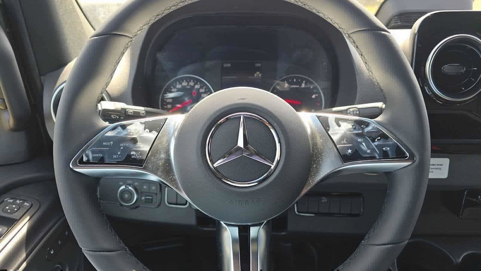 Used 2026 Mercedes-Benz Sprinter 2500 image 28