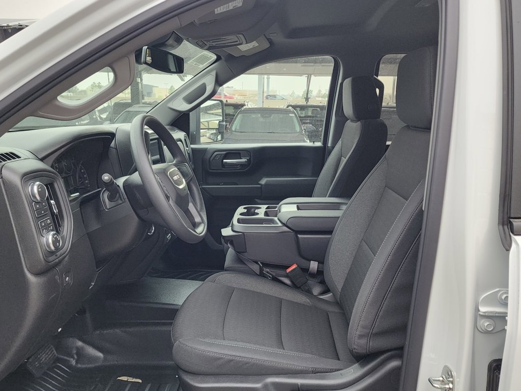 New 2026 GMC Sierra 2500 Pro w/ Convenience Package image 17