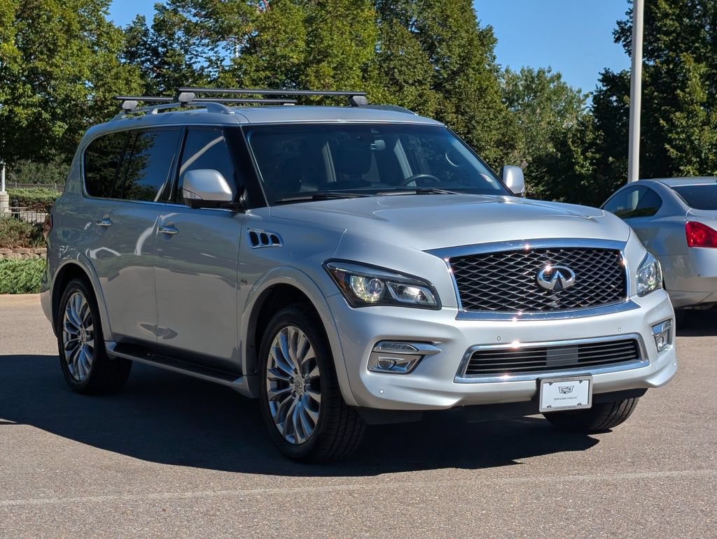 Used 2017 INFINITI QX80 4WD w/ Driver Assistance Package image 8