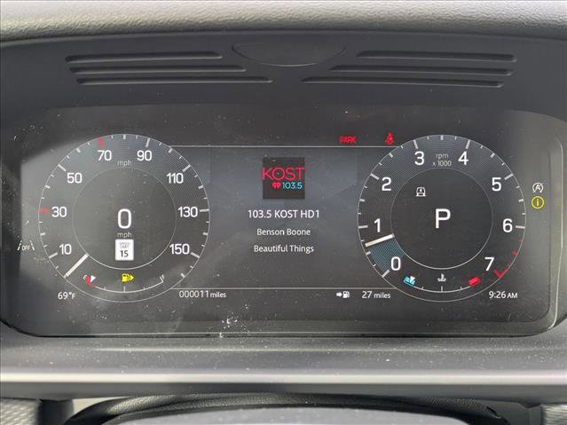 New 2026 Land Rover Discovery Limited Edition image 11