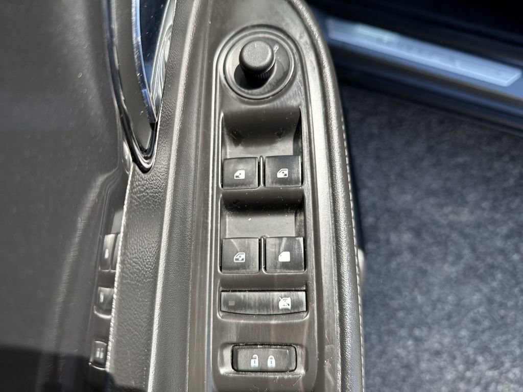 Used 2019 Buick Encore Preferred image 13