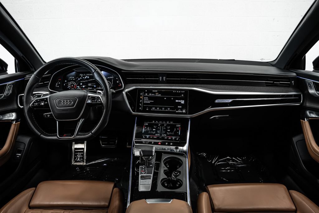 Used 2023 Audi RS 6 w/ Executive Package AWD/4WD image 22