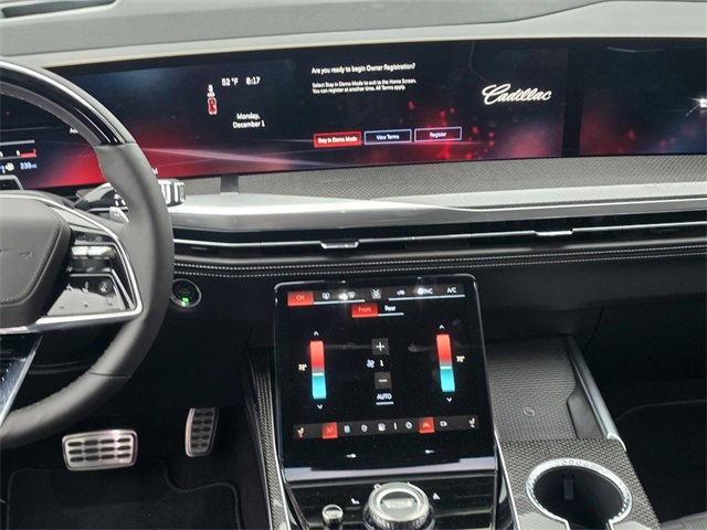 New 2026 Cadillac Escalade ESV V image 18