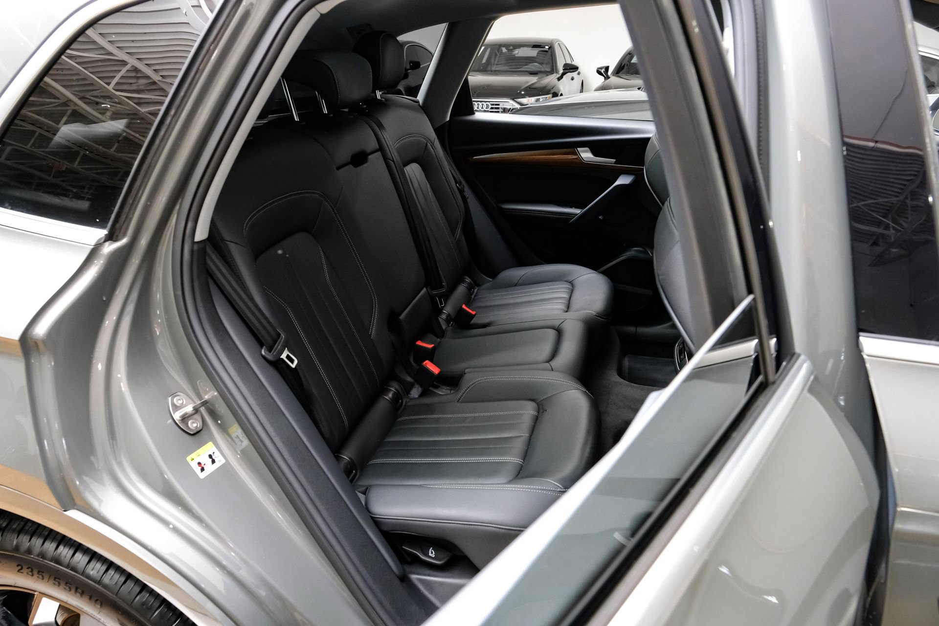 Used 2023 Audi Q5 2.0T Premium Plus w/ Premium Plus Package AWD/4WD image 39