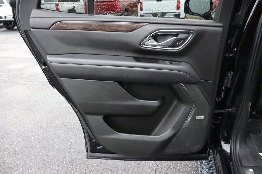 Used 2022 Chevrolet Tahoe Z71 w/ Luxury Package image 29