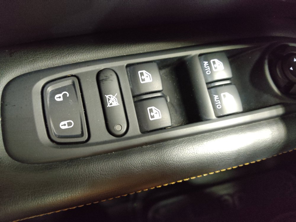 Used 2020 Jeep Compass Latitude AWD/4WD image 27