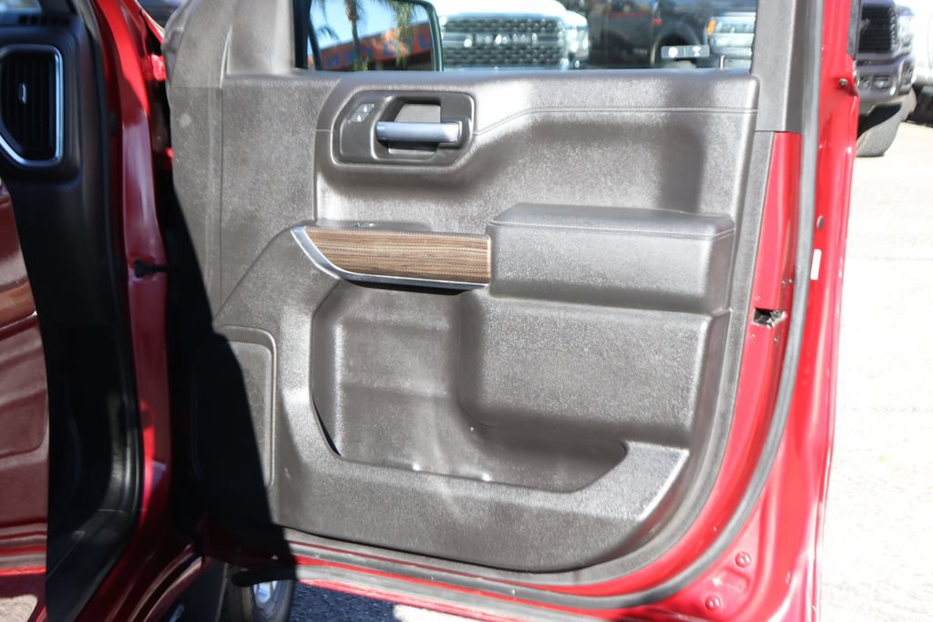 Used 2020 Chevrolet Silverado 1500 RST AWD/4WD image 37