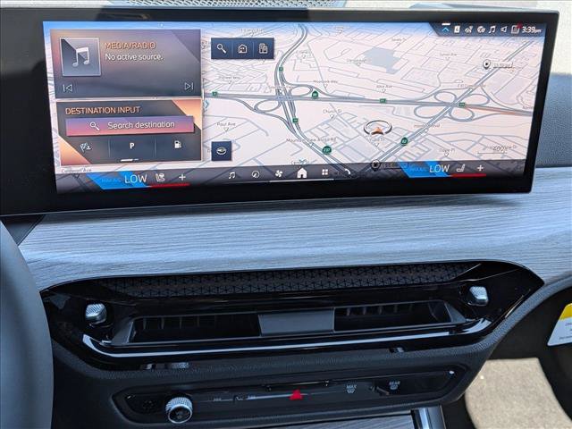 New 2026 BMW 330i xDrive Sedan w/ Convenience Package AWD/4WD image 14