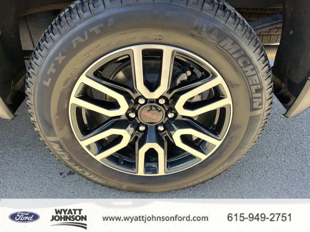 Used 2024 GMC Sierra 1500 AT4 w/ AT4 Preferred Package image 11