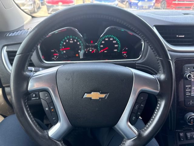 Used 2017 Chevrolet Traverse LT FWD image 9