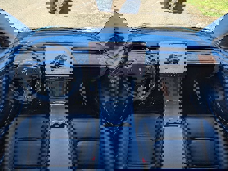 Used 2022 Tesla Model 3 Long Range image 21