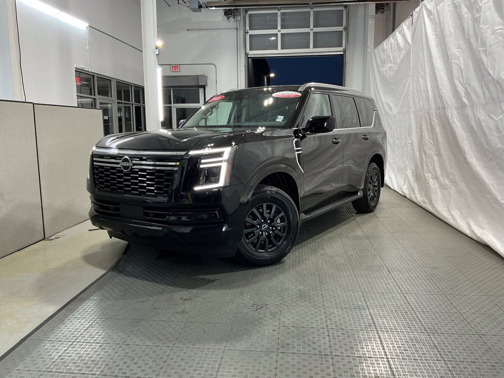 Used 2025 Nissan Armada SV RWD image 2