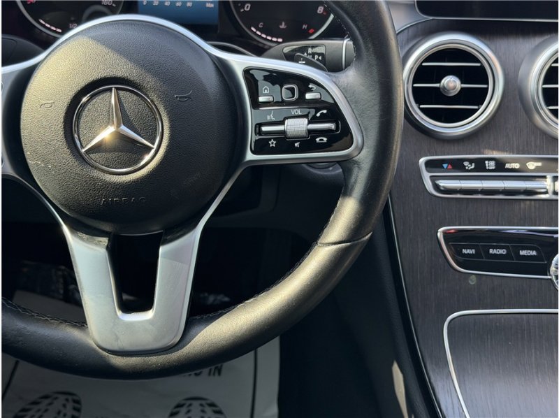 Used 2020 Mercedes-Benz C 300 Sedan w/ Premium Package image 37