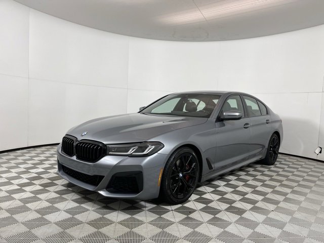 Used 2023 BMW 530i xDrive w/ M Sport Package image 3