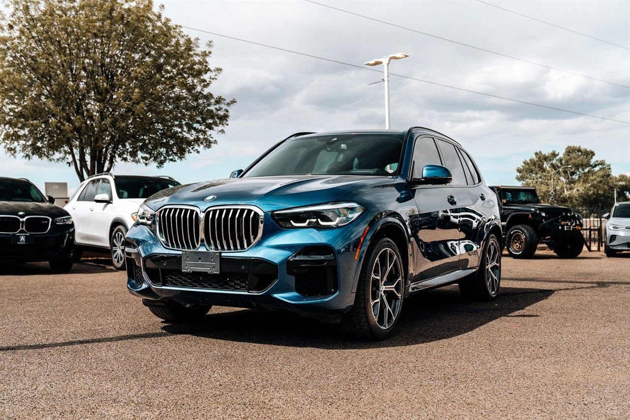 Used 2022 BMW X5 sDrive40i w/ M Sport Package image 3